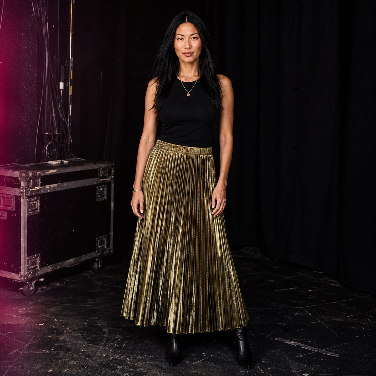 Make Your Move Metallic Pleated Midi Skirt