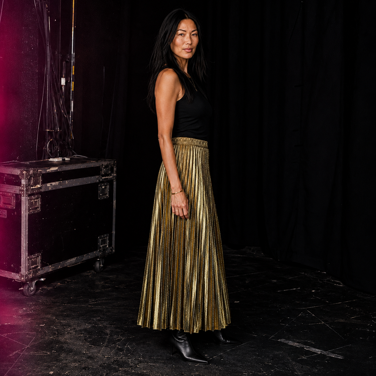 Make Your Move Metallic Pleated Midi Skirt