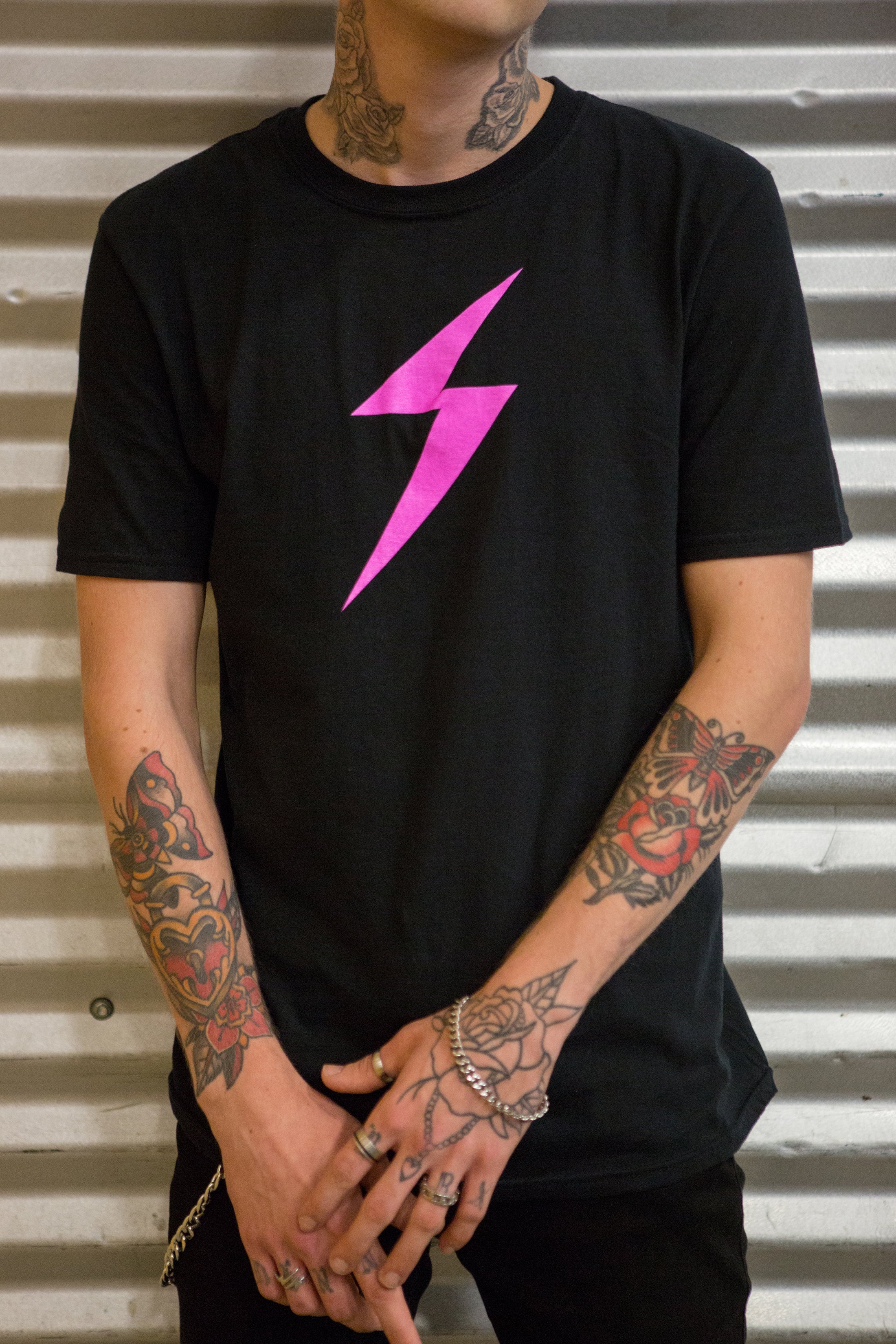 Pink Lightning Bolt T-Shirt - Unisex - Women Who Rock